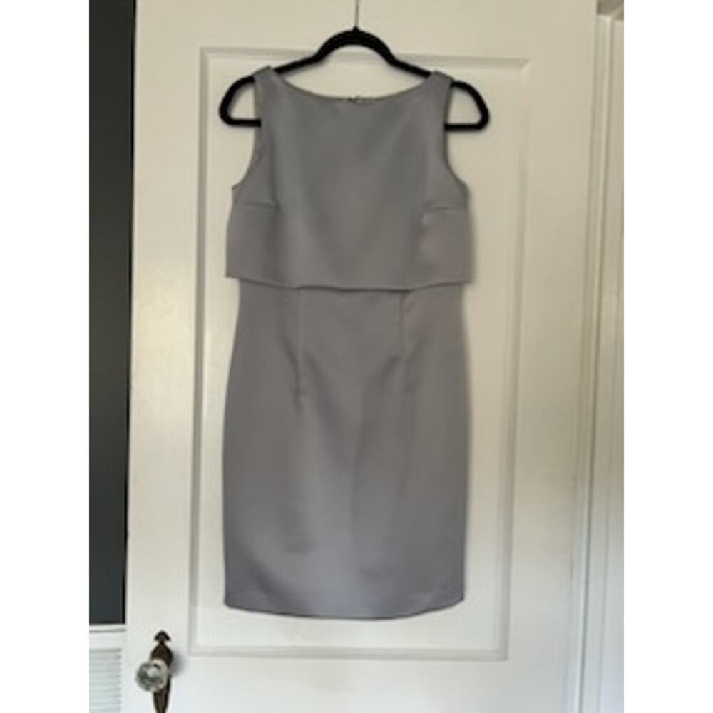 ANN TAYLOR Elegant Satiny Gray Sleeveless Lined Dressy Sheath Dress Size 4